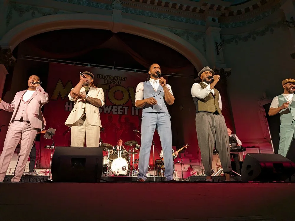 Cheltenham Town Hall